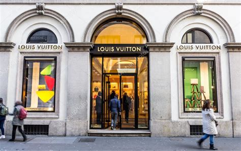 louis vuitton milano|buying louis vuitton in milan.